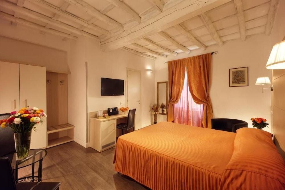 Magenta Deluxe Cancello Maison d'hôtes 2*